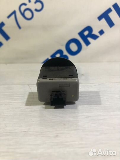 Выключатель подушек безопасности KIA ceed JD 1.4 м