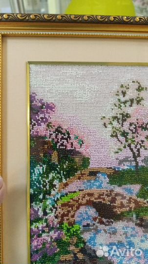 Осень во всей своей красе: картина из бисера