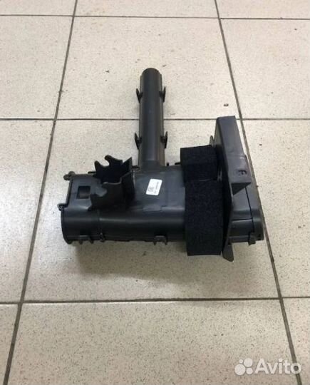 Воздухозаборник панели Renault Duster