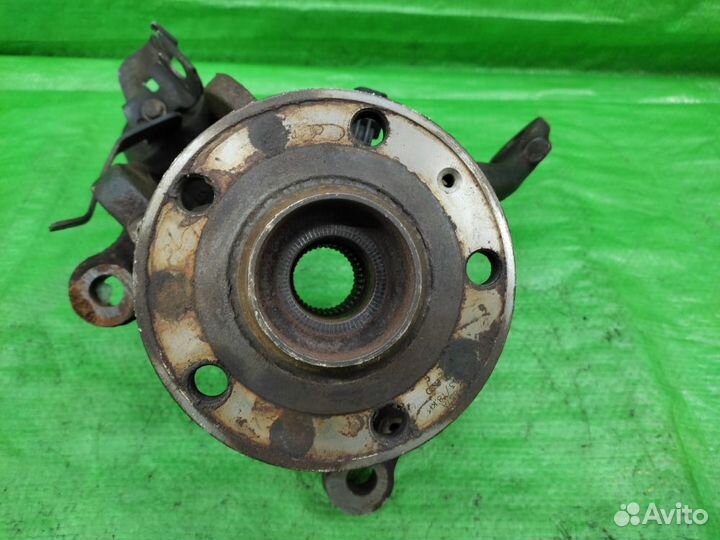 Поворотный кулак перед лев/ступица VW Tiguan 07-16