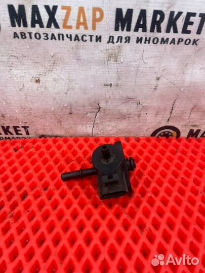 Регулятор давления топлива Ford Focus 1 2.0 zetec