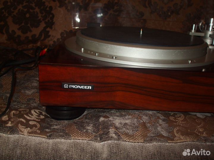 Проигрыватель винила Pioneer PL-50L