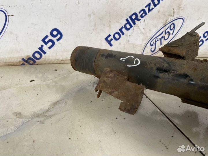 Амортизатор передний правый Mazda Mazda3 BL 1.6