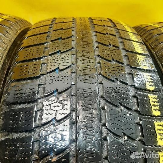 Toyo Observe GSi-5 235/55 R20