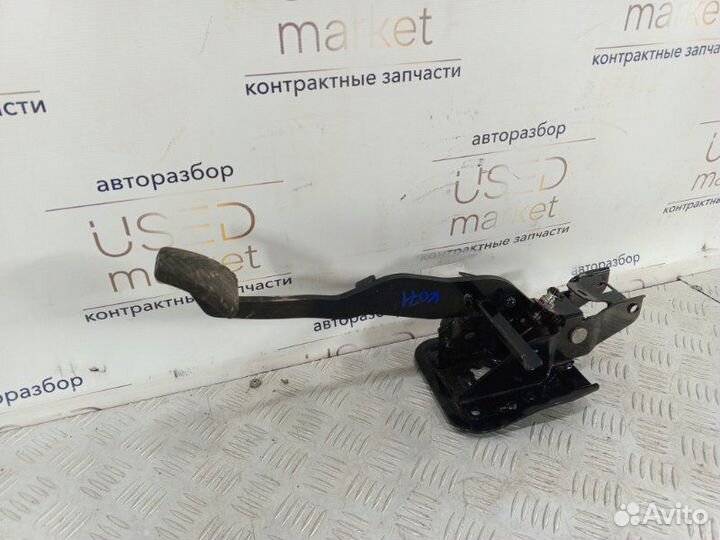 Педаль сцепления Mitsubishi Asx 1.6 4A92 2012