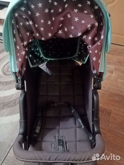 Прогулочная коляска Демисезонная