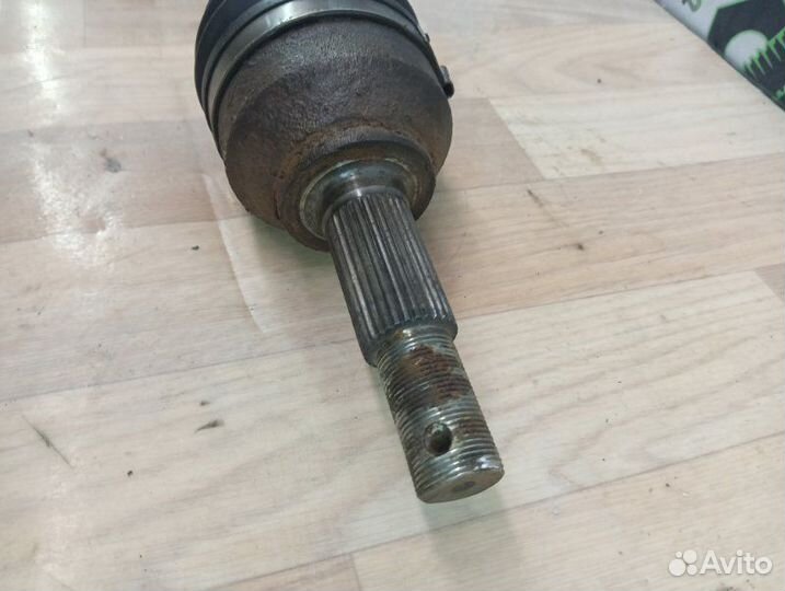 Привод передний правый Nissan Qashqai J10 HR16DE