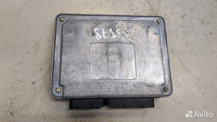 Блок управления двигателем Volkswagen Golf 4, 2002