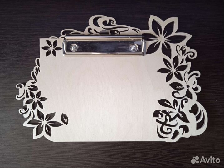 Планшет с зажимои