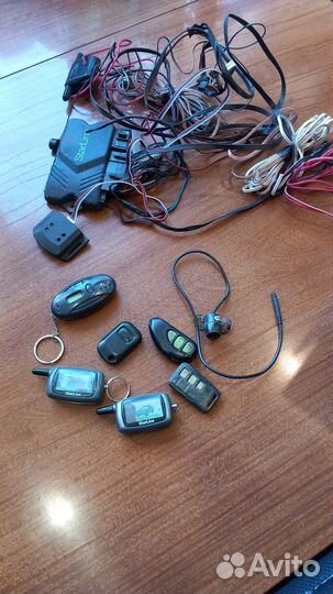 Предлагаю сигнализацию Starline+6 брелков + камера