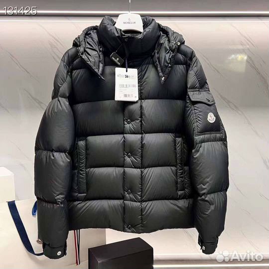 Пуховик мужской Moncler