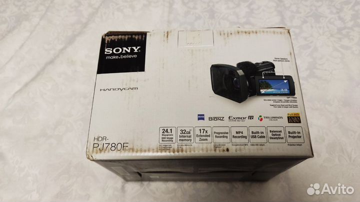 Видеокамера sony HDR-PJ780E с штативом