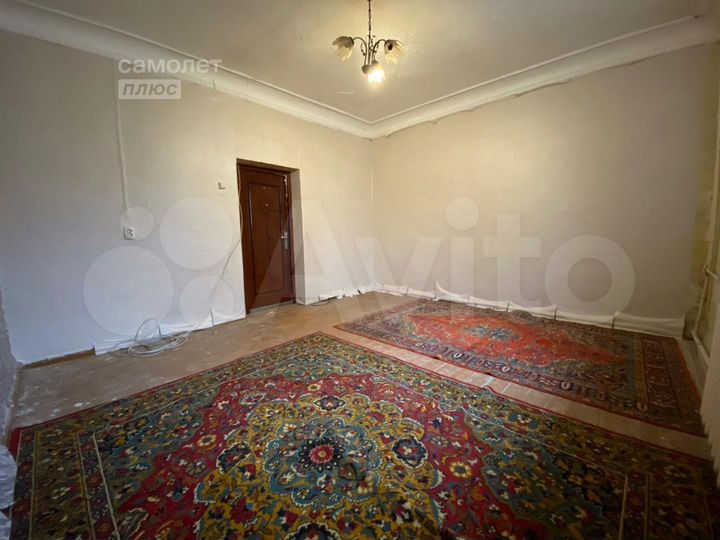 Комната 19,6 м² в 1-к., 1/2 эт.