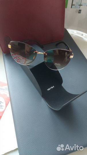 Солнцезащитные очки