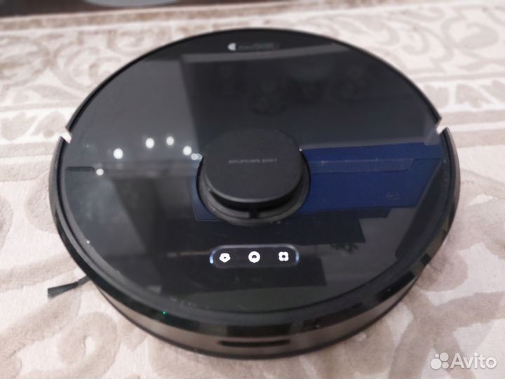 Робот пылесос