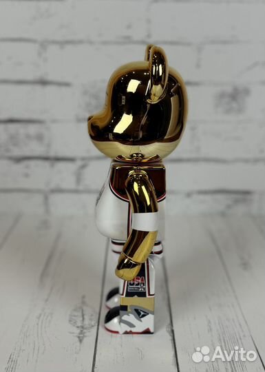 Фигурка Bearbrick Michael Jordan 400%