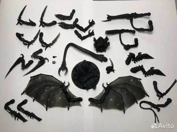 Warhammer 40000 миниатюры Hive Tyrant