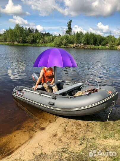 Лодка с мотором