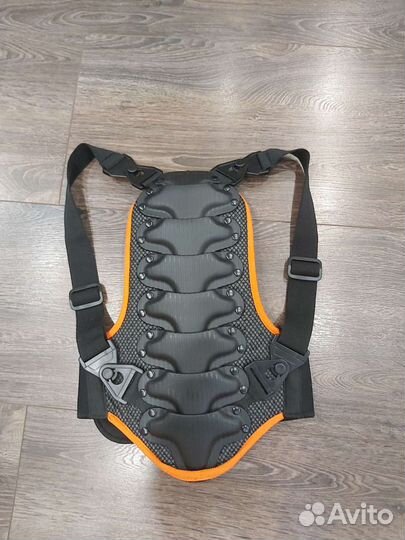 Защита спины детская