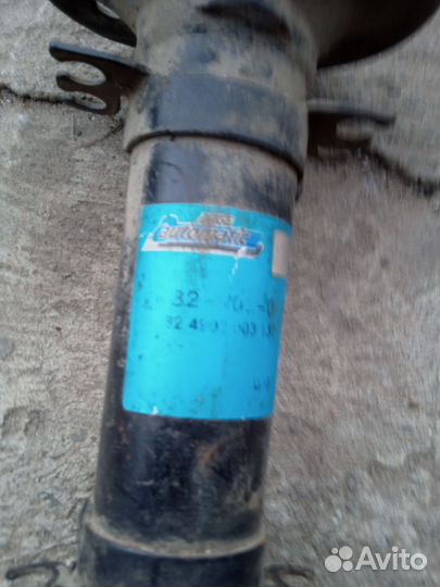 Стойка volkswagen golf 4