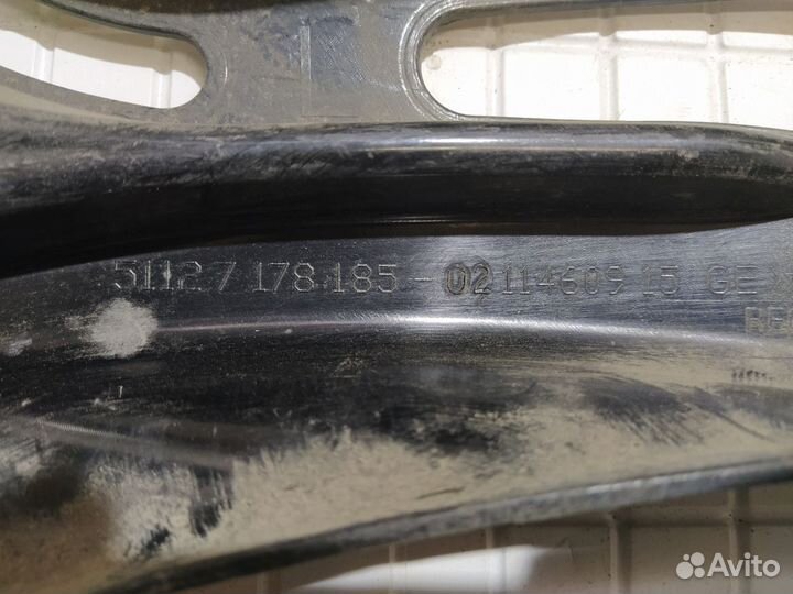 Кронштейн заднего бампера левый BMW 5 E60