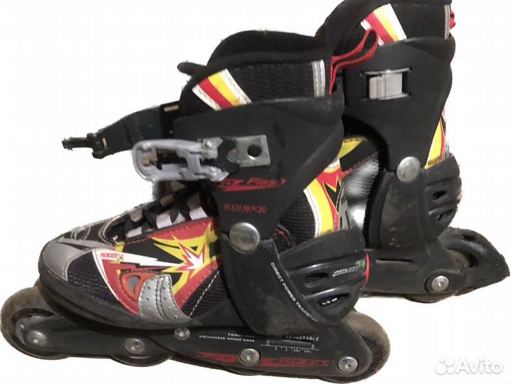 Роликовые коньки