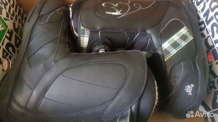 Сноуборд комплект + ботинки