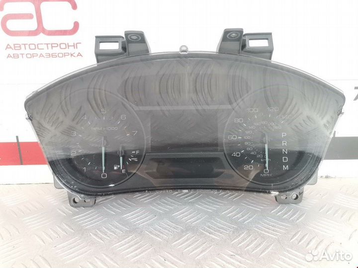 Панель приборная (щиток приборов), Ford Explorer 5