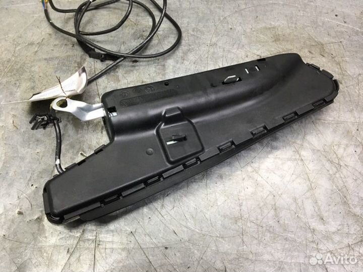 Подушка безопасности боковая (в сиденье)