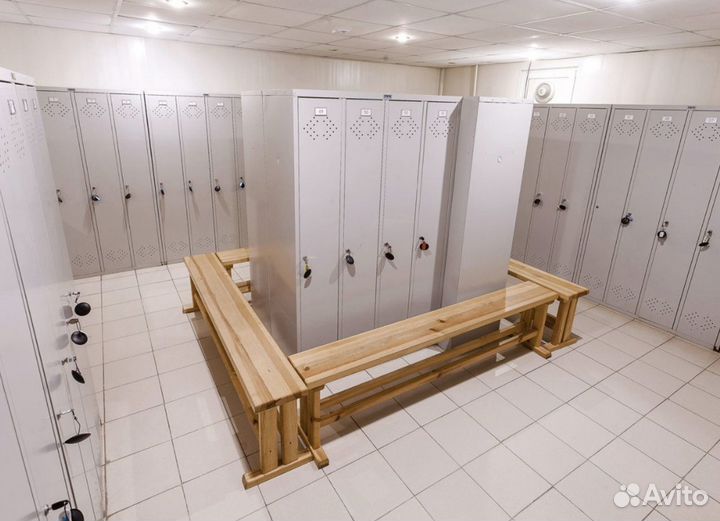 Шкаф металлический для одежды