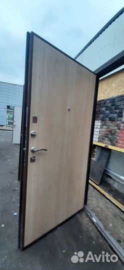 Дверь входная железная бу