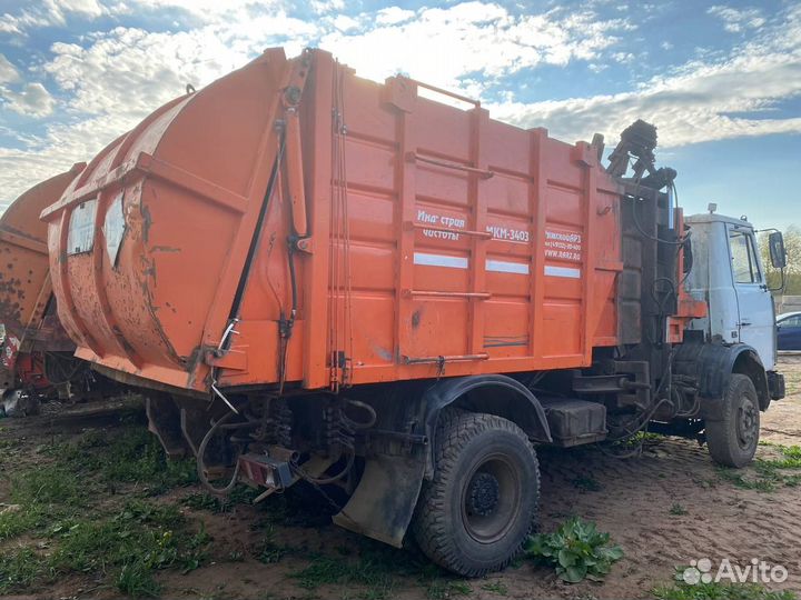 Маз-5337А2 мусоровоз ко-44933