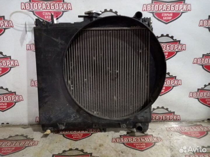 Радиатор охлаждения двигателя Suzuki Jimny Wide