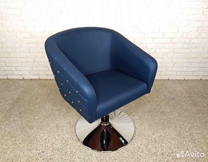 Парикмахерское кресло blue L-5018