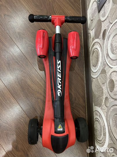 Самокат трехколесный kreiss с дымом