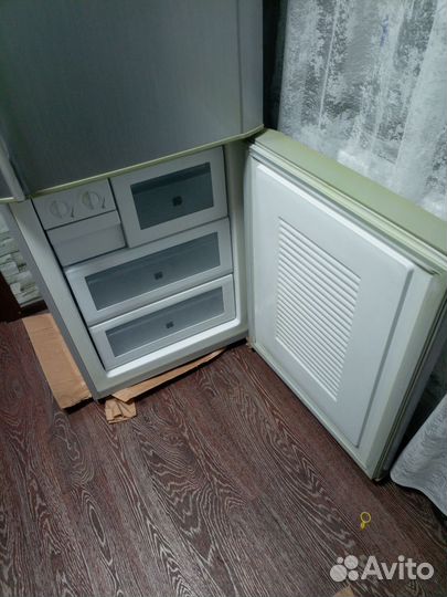 Холодильник