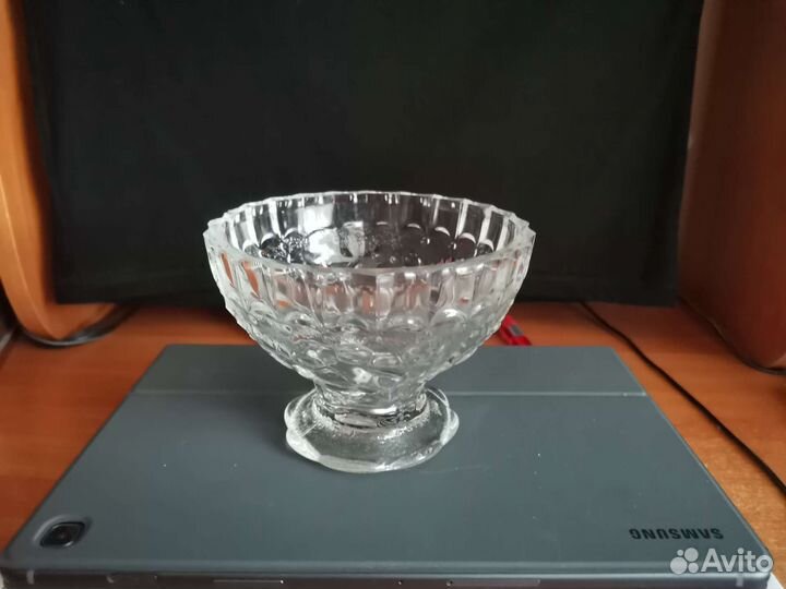 Хрустальные конфетница, салатница
