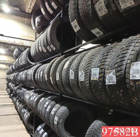 Yokohama Ice Guard Studless IG50 205/60 R16 90P