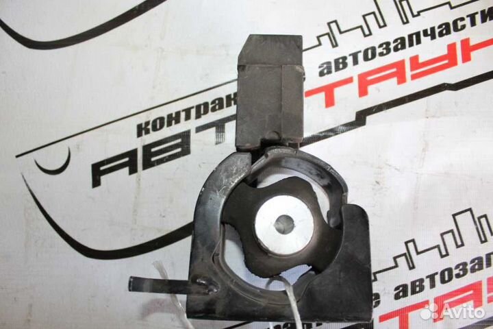 Подушка двс toyota. isis noah premio voxy wish. ZR