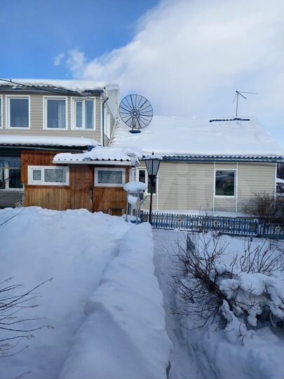 Дом 111,7 м² на участке 12,2 сот.