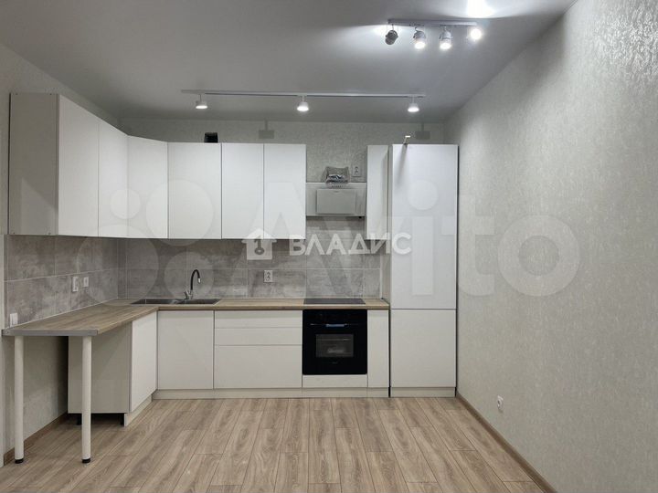 3-к. квартира, 84,4 м², 6/17 эт.