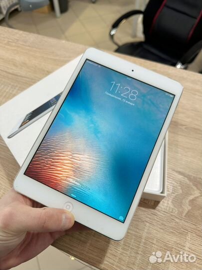 iPad mini 16Gb wi-fi + cellurar(симка)