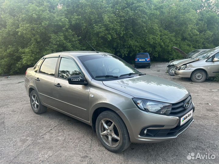 LADA Granta 1.6 МТ, 2020, 57 000 км