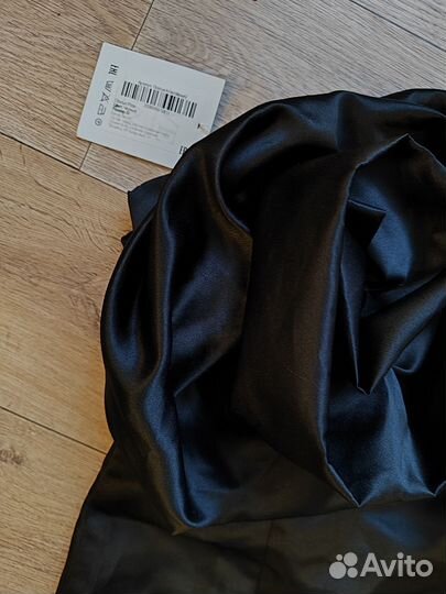 Платье мини атласное m 44