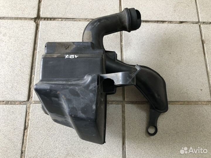 Резонатор воздушного фильтра Ford Focus 2