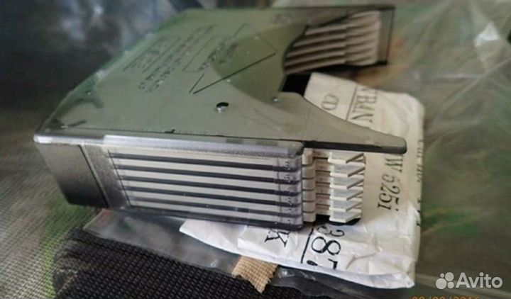 Кассета в CD чейнджер (6 дисков) новая