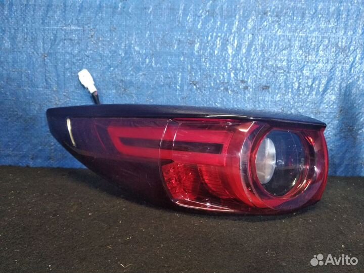 Фонарь левый внешний Mazda CX-5