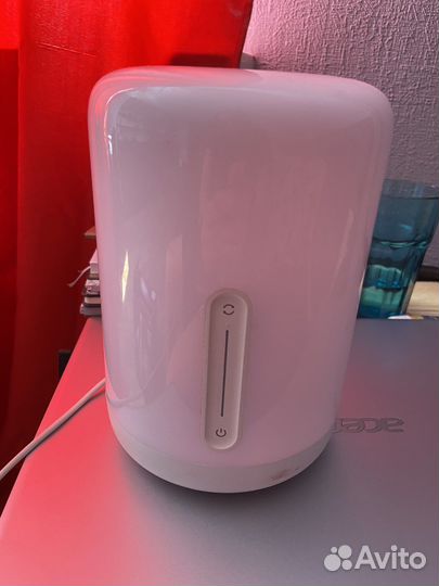 Светильник прикроватный