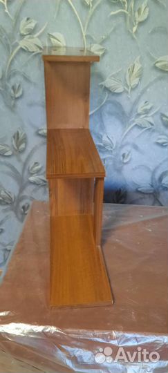 Полка настенная навесная бу