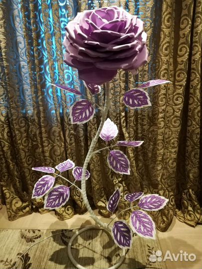 Ростовые цветы-светильники